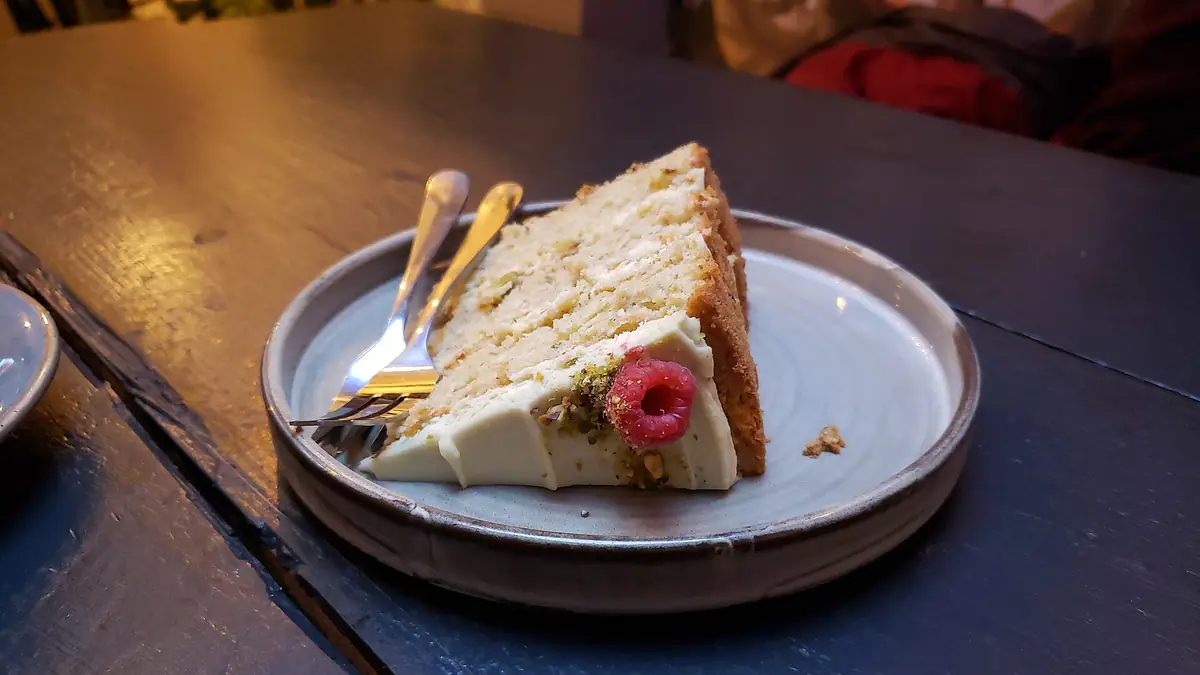 The Egg Free Cake Box – eggless cake shop in Aldersley, Wolverhampton