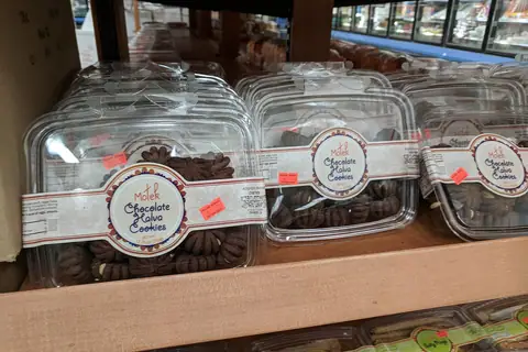 The Egg Free Cake Box photo 2